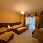 Vogli's House & Durrës