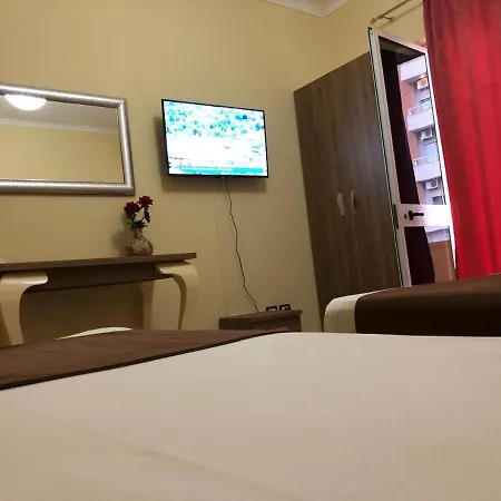 Vogli's House & 3*