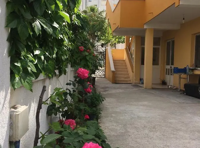 Vogli's House & Gasthof 3*