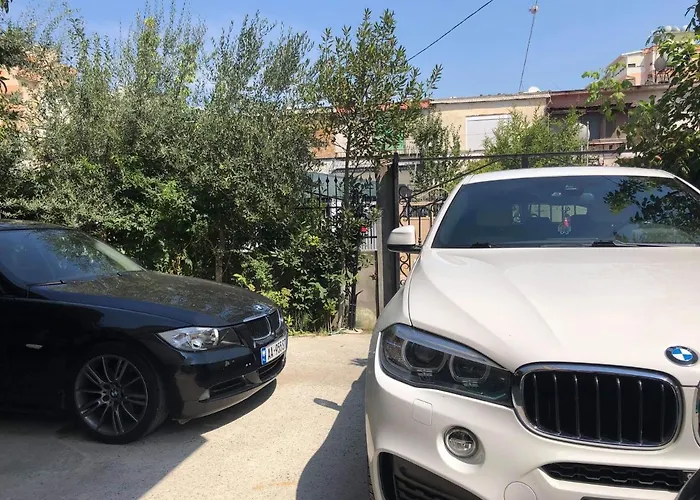 Vogli's House & Durrës