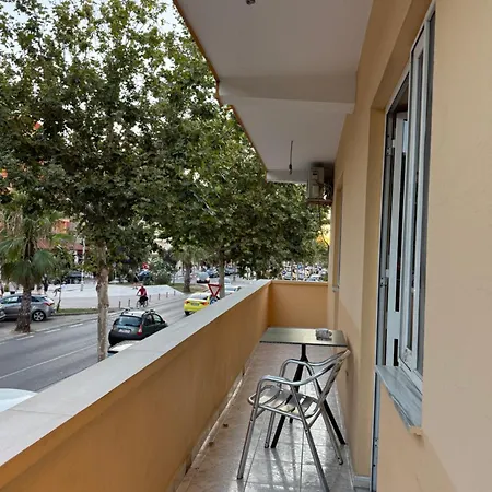 Vogli's House & 3* Durrës