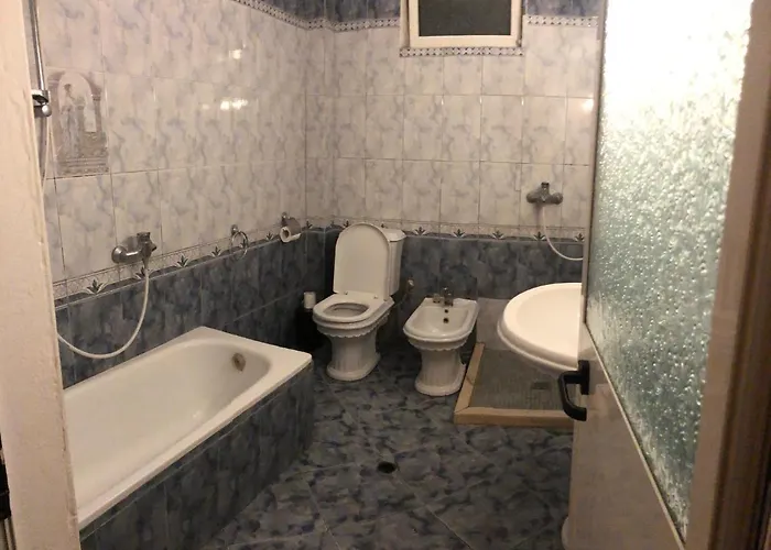 Vogli's House & 3*